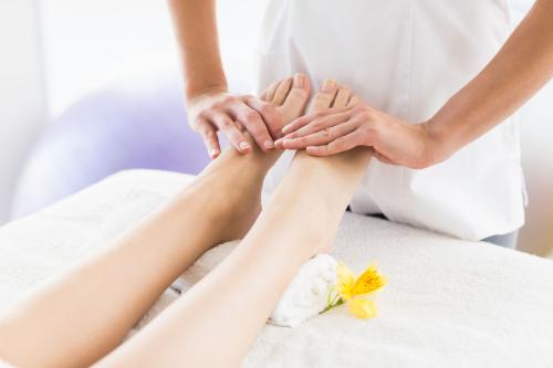 人的中气不足可以按摩哪些穴位进行调理